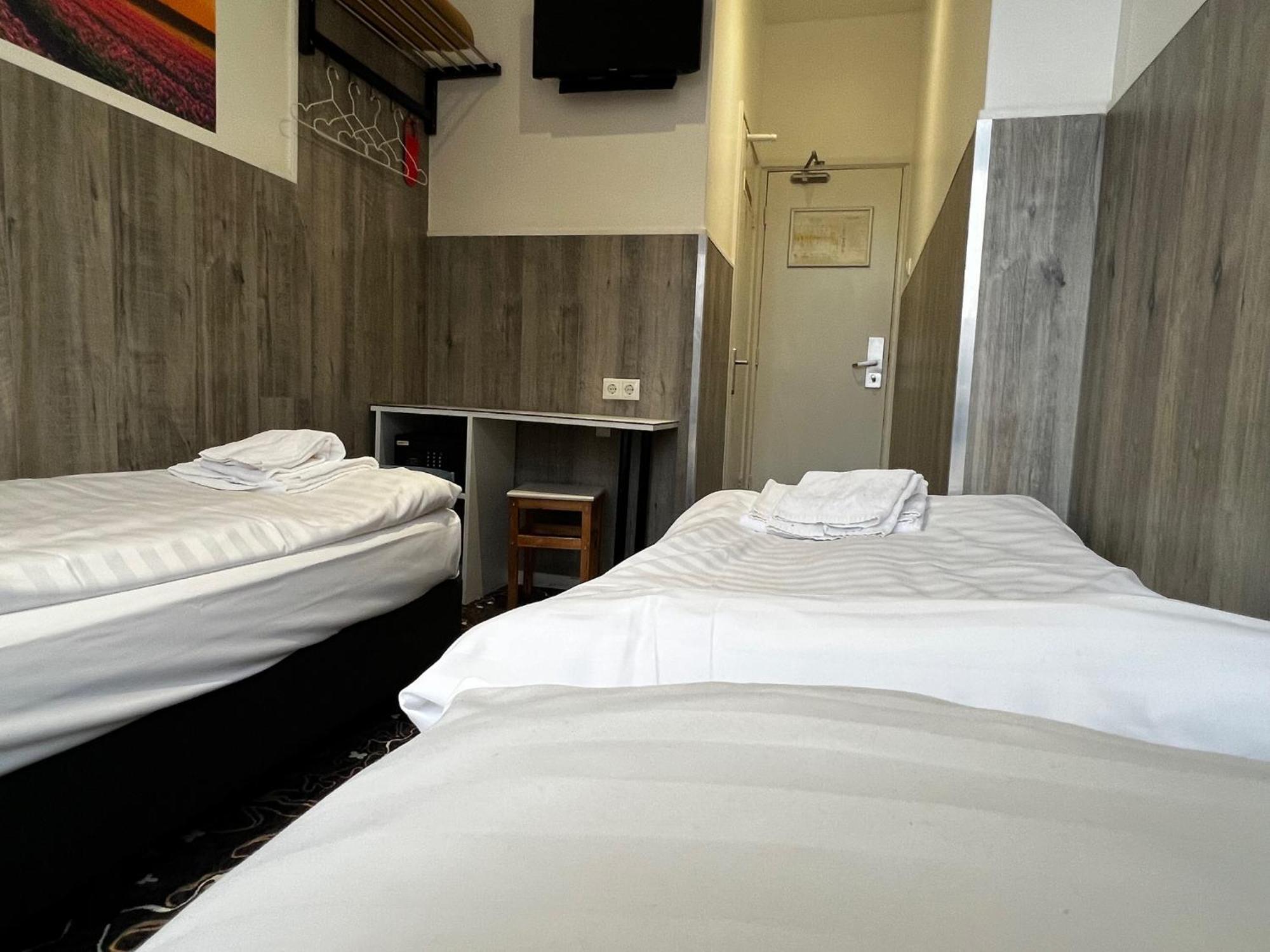 Budget Trianon Hotel Amsterdam Exterior photo