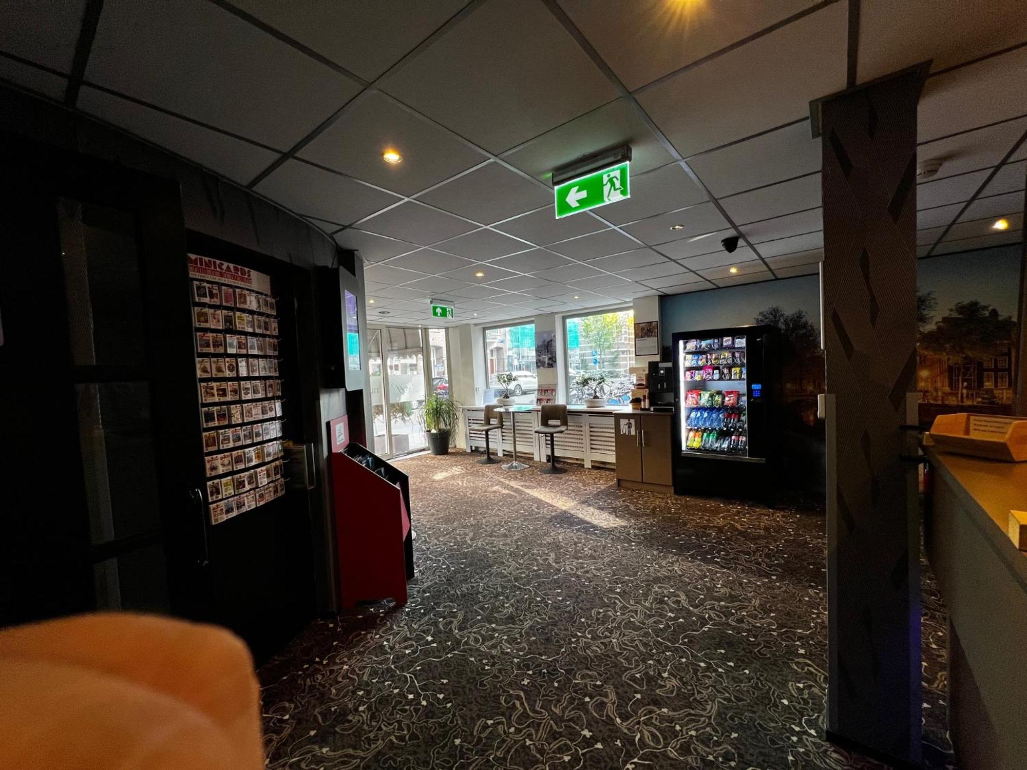 Budget Trianon Hotel Amsterdam Exterior photo