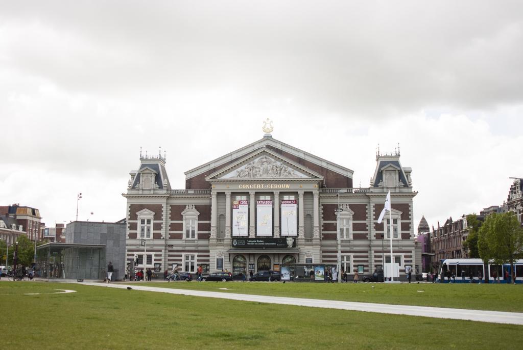 Budget Trianon Hotel Amsterdam Exterior photo